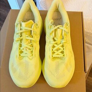 ASICS Novablast 5 Running Shoes